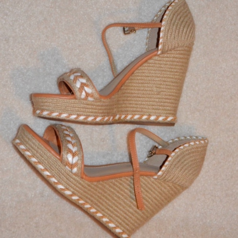 Antonio Melani wedges
